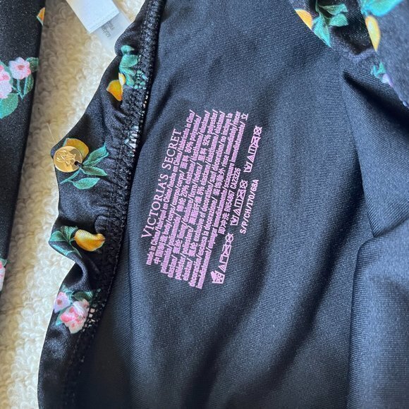 NEW Victoria’s Secret Ruffle High Waist Cheeky‎ Bikini Set Top Bottom Set Size S - Picture 4 of 8